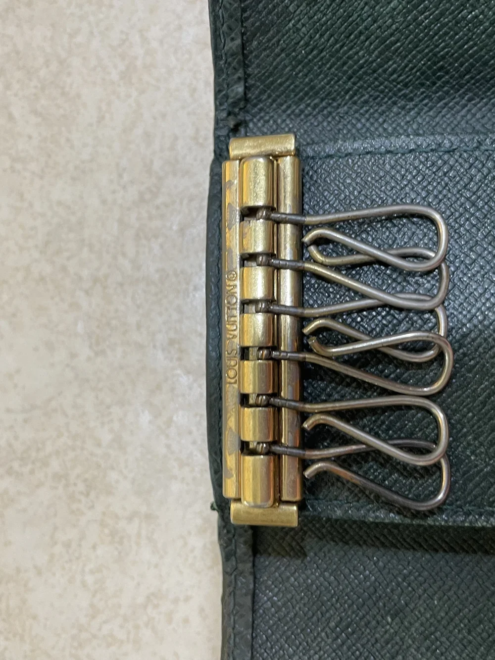 Louis Vuitton Taiga Epicea 6 Key Holder Dark Green